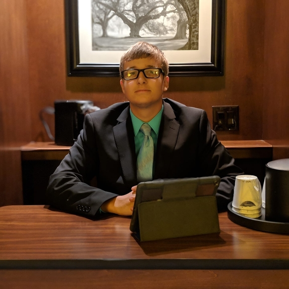 Meet your Posher, Kyle - Picture 1 of 1
